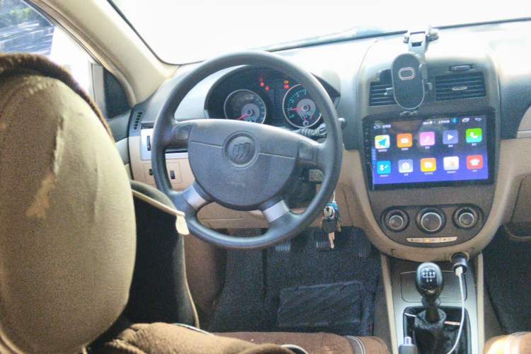 Used Buick Excelle 2011 1.6 LX-MT Steering Wheel
