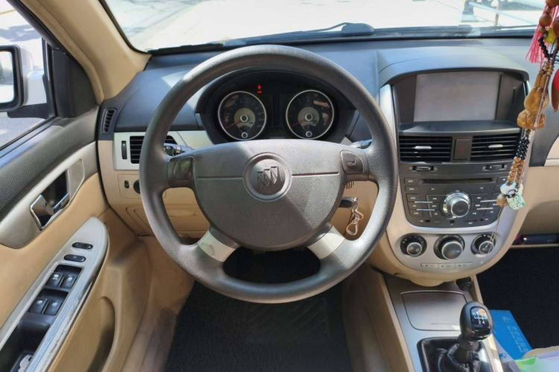Used Buick Excelle 2011 1.6 LE-MT Steering Wheel
