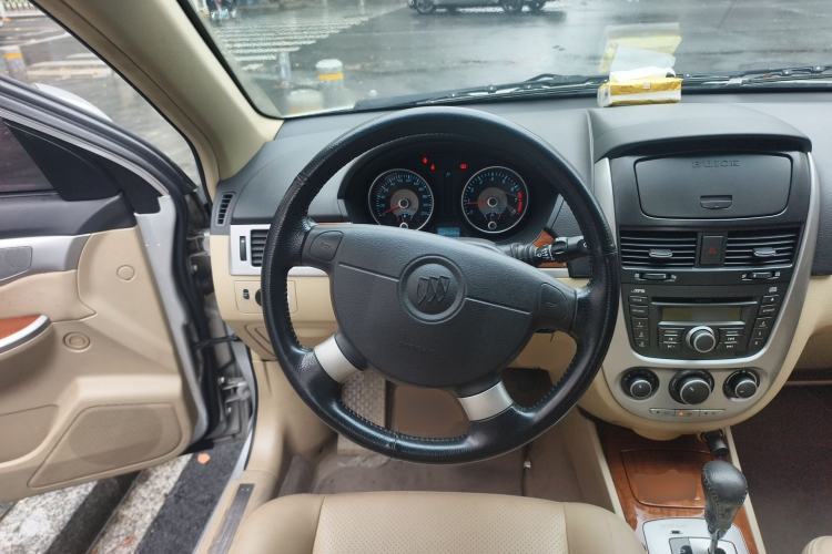Used Buick Excelle 2011 1.6 LE-AT Steering Wheel