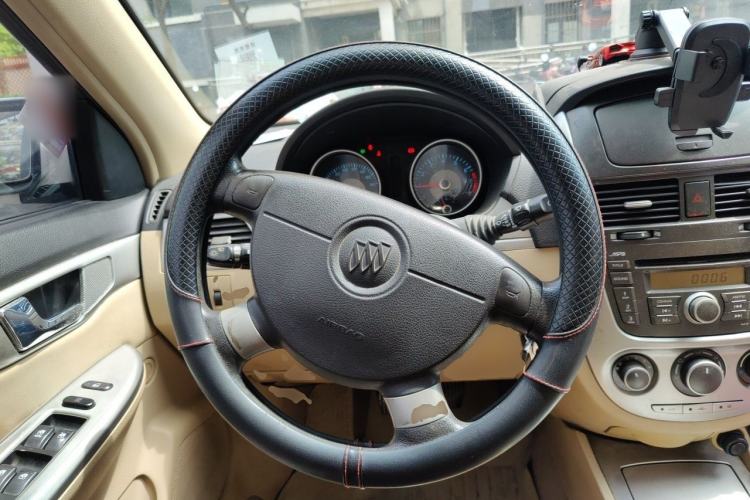 Used Buick Excelle 2011 1.6 LX-MT Steering Wheel