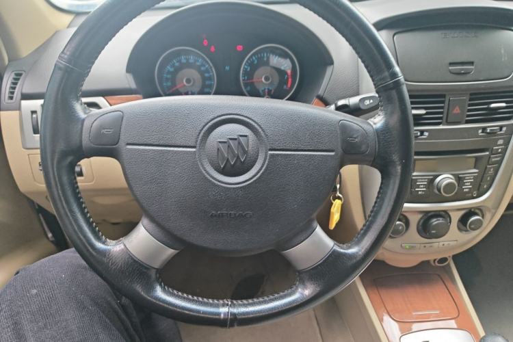 Used Buick Excelle 2011 1.6 LE-AT Steering Wheel