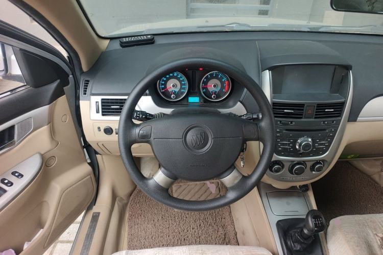 Used Buick Excelle 2011 1.6 LX-MT Steering Wheel