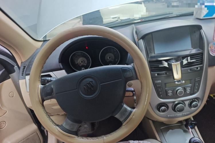 Used Buick Excelle 2011 1.6 LX-MT Steering Wheel
