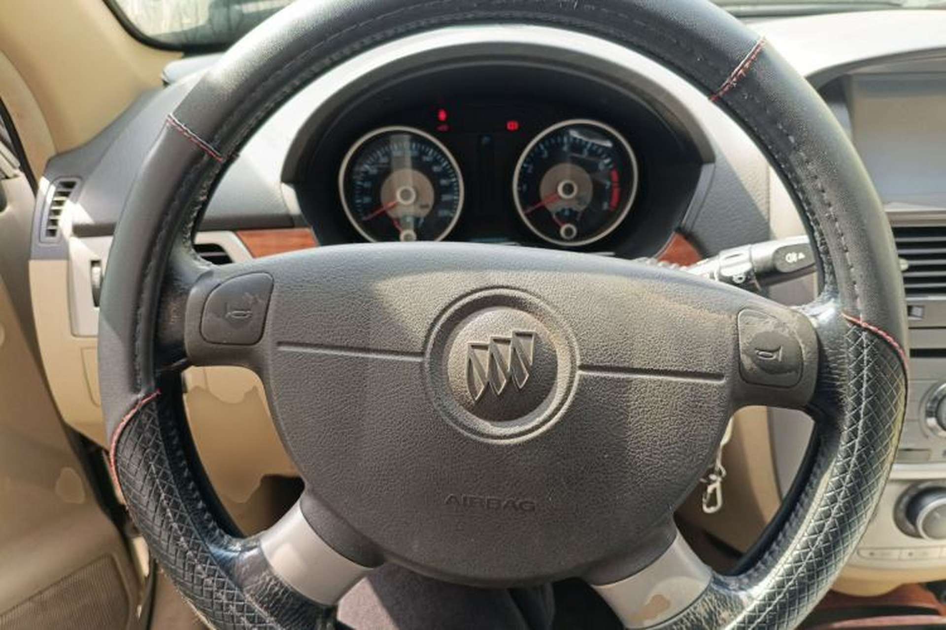 Used Buick Excelle 2011 1.6 LE-AT Steering Wheel