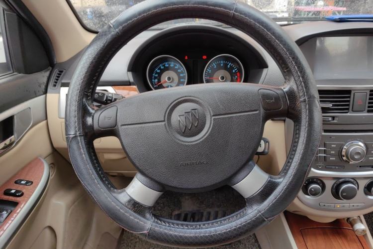 Used Buick Excelle 2011 1.6 LE-MT Steering Wheel
