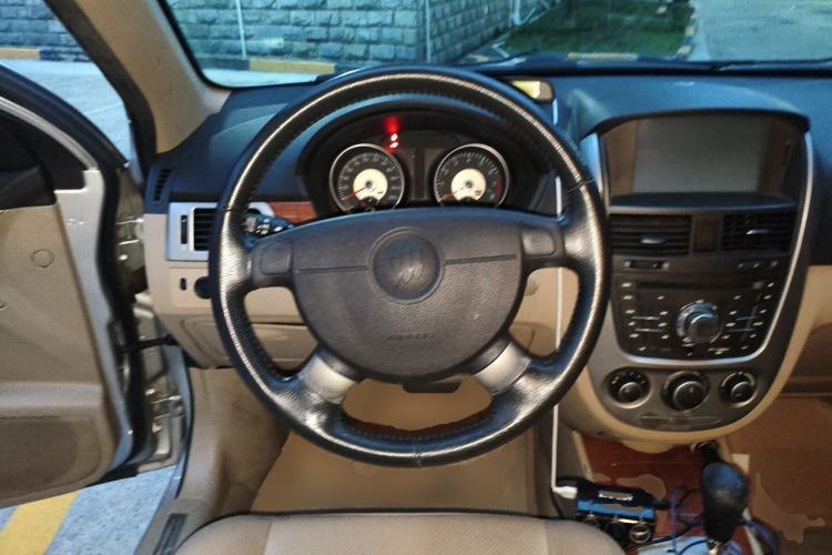 Used Buick Excelle 2011 1.6 LE-AT Steering Wheel
