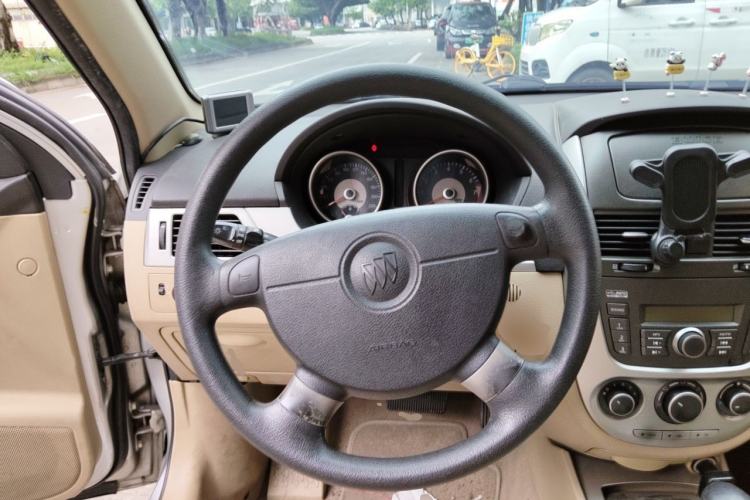 Used Buick Excelle 2011 1.6LX-AT Steering Wheel