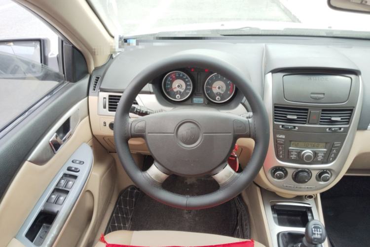 Used Buick Excelle 2011 1.6 LX-MT Steering Wheel