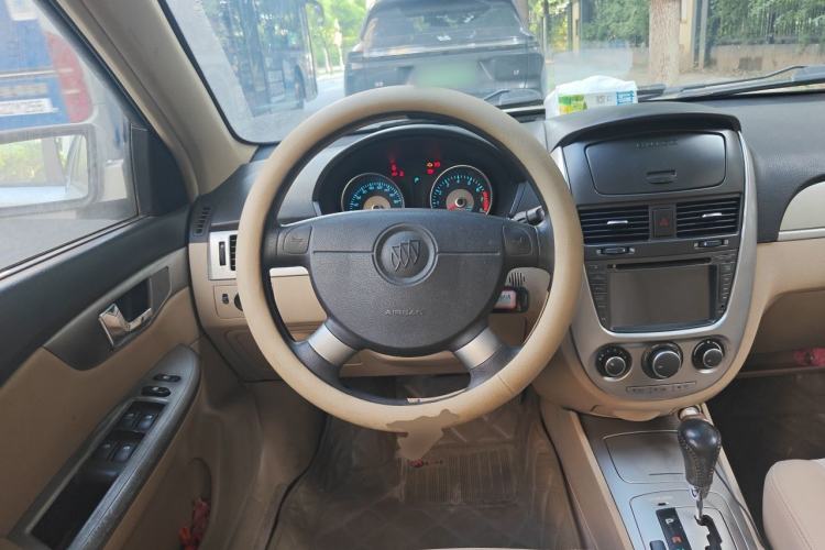 Used Buick Excelle 2011 1.6LX-AT Steering Wheel