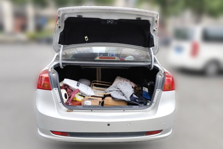 Used Buick Excelle 2011 1.6 LE-AT Trunk