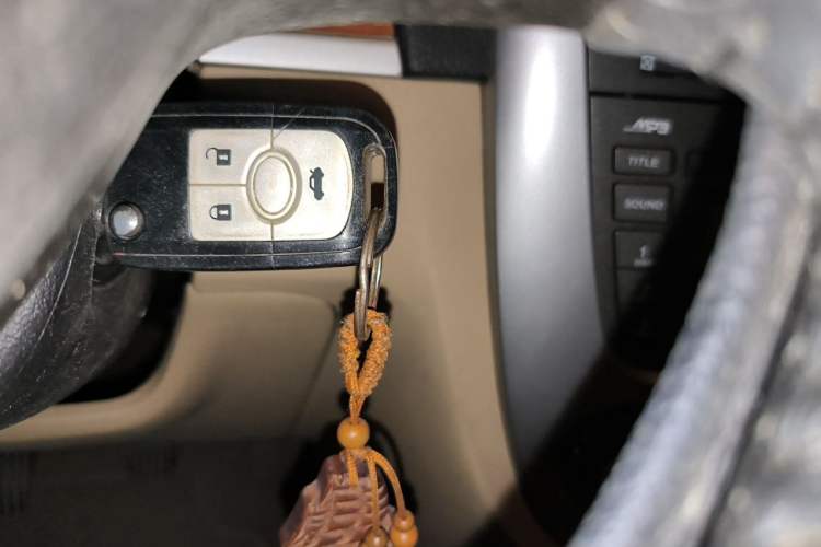 Used Buick Excelle 2011 1.6 LE-MT Vehicle Key