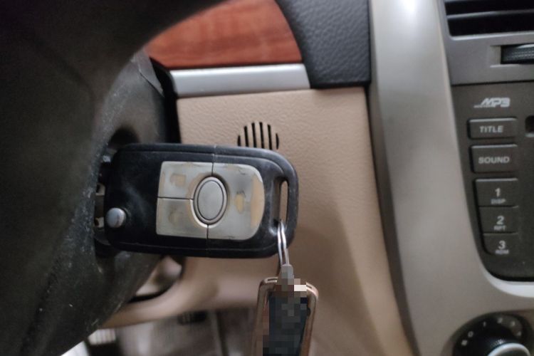 Used Buick Excelle 2011 1.6 LE-MT Vehicle Key