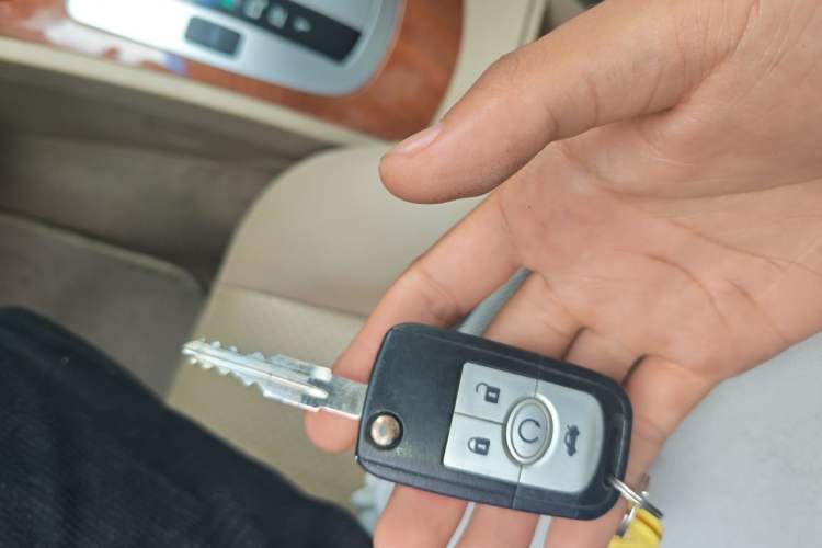 Used Buick Excelle 2011 1.6 LE-AT Vehicle Key