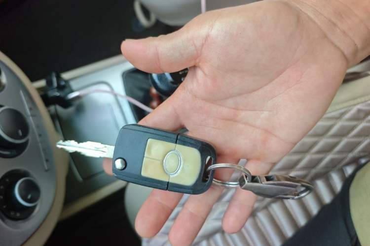 Used Buick Excelle 2011 1.6 LX-MT Vehicle Key