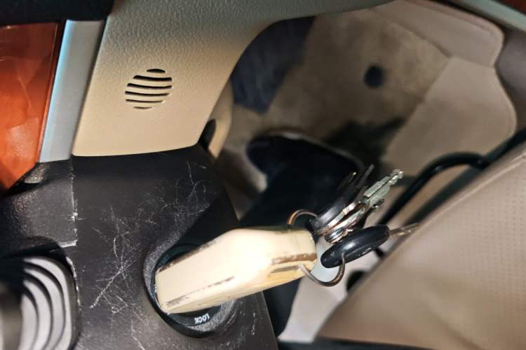 Used Buick Excelle 2011 1.6 LE-AT Vehicle Key