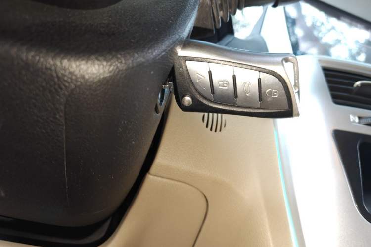 Used Buick Excelle 2011 1.6 LE-AT Vehicle Key