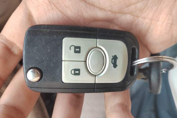 Used Buick Excelle 2011 1.6LX-AT Vehicle Key