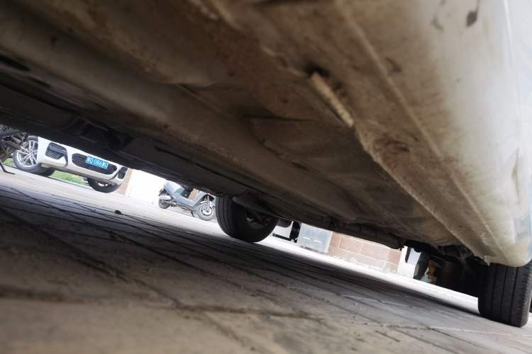 Used Buick Excelle 2011 1.6 LX-MT Chassis Front Left