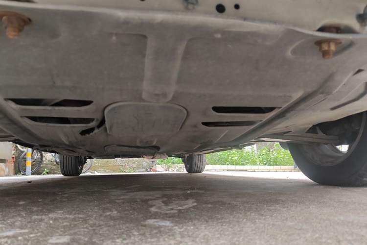 Used Buick Excelle 2011 1.6 LE-AT Chassis Front