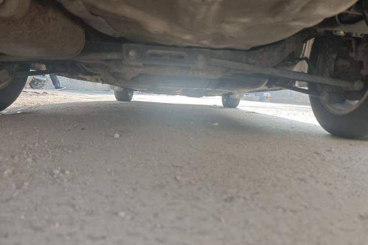 Used Buick Excelle 2011 1.6 LX-MT Chassis Rear