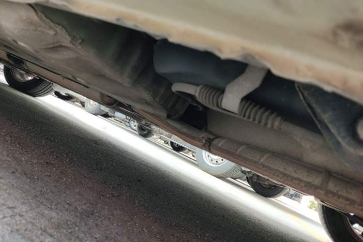 Used Buick Excelle 2011 1.6 LE-AT Chassis Rear Left