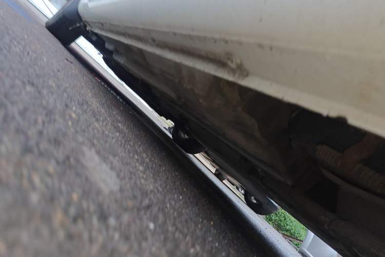Used Buick Excelle 2011 1.6 LX-MT Chassis Rear Left