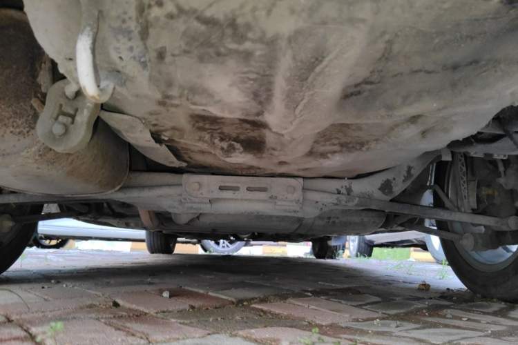 Used Buick Excelle 2011 1.6 LX-MT Chassis Rear