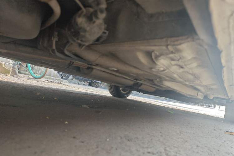 Used Buick Excelle 2011 1.6 LX-MT Chassis Rear Right