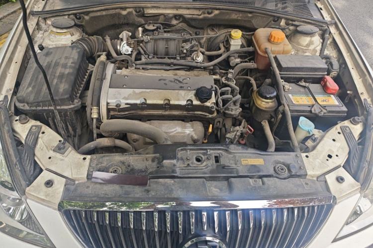 Used Buick Excelle 2011 1.6LX-AT Engine Bay