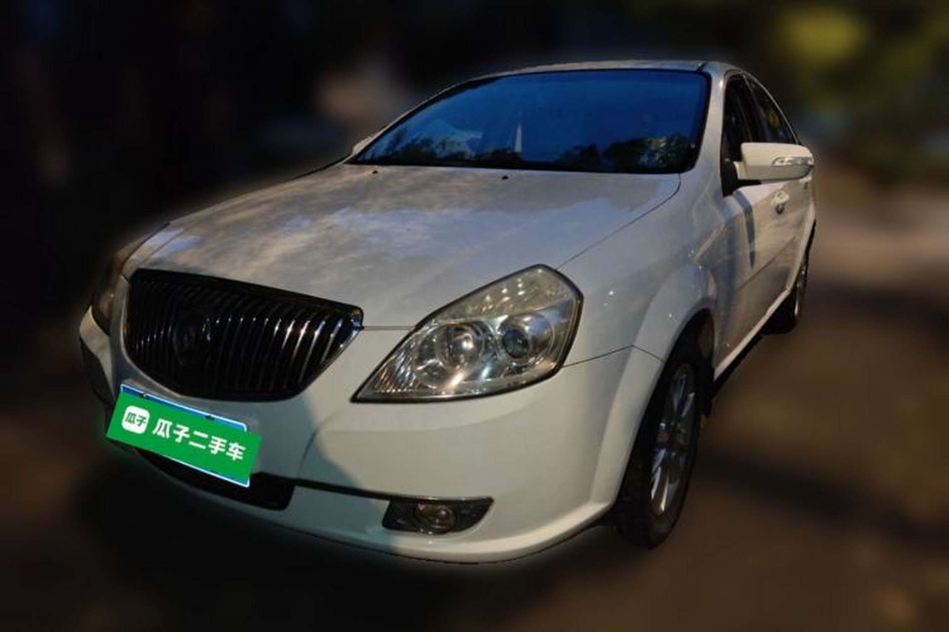 Used Buick Excelle 2011 1.6 LE-MT Front Left 45 Deg