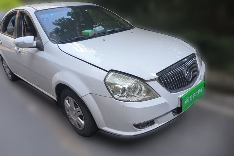 Used Buick Excelle 2011 1.6LX-AT Front Right 45 Deg