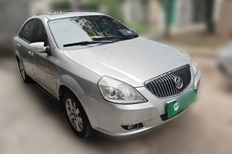 Used Buick Excelle 2011 1.6 LE-AT Front Right 45 Deg