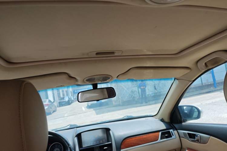 Used Buick Excelle 2011 1.6 LE-AT Headliner