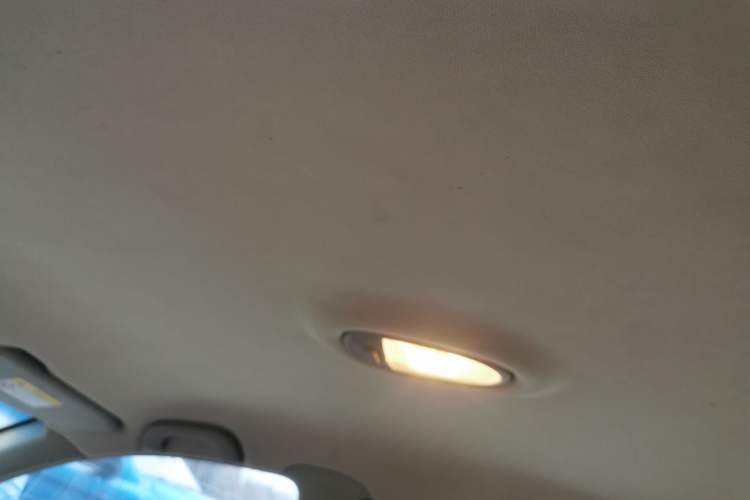 Used Buick Excelle 2011 1.6LX-AT Headliner