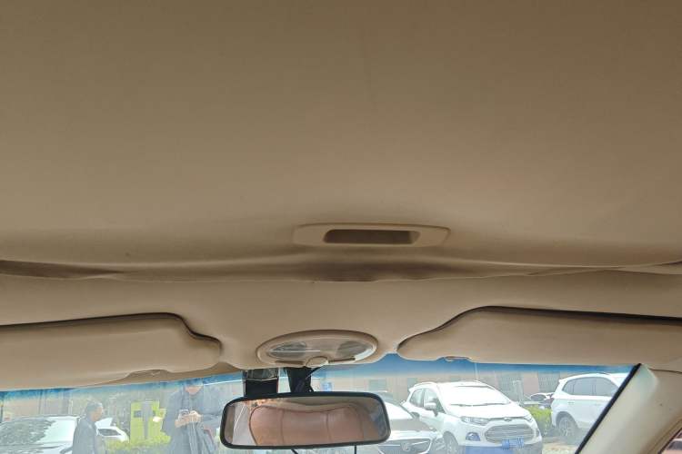 Used Buick Excelle 2011 1.6 LE-AT Headliner