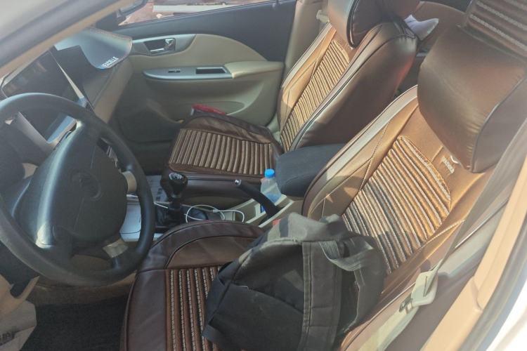Used Buick Excelle 2011 1.6 LX-MT Left Front Seat