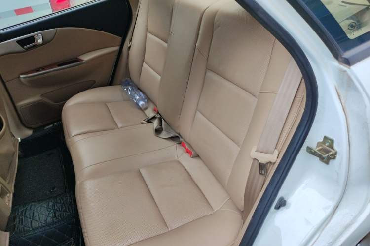 Used Buick Excelle 2011 1.6 LE-AT Left Rear Seat