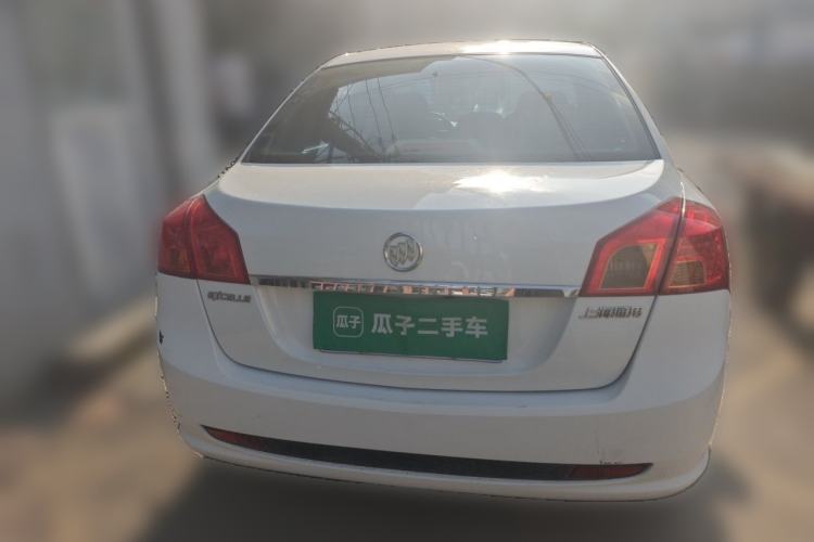 Used Buick Excelle 2011 1.6 LX-MT Rear