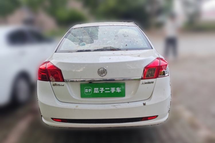Used Buick Excelle 2011 1.6LX-AT Rear