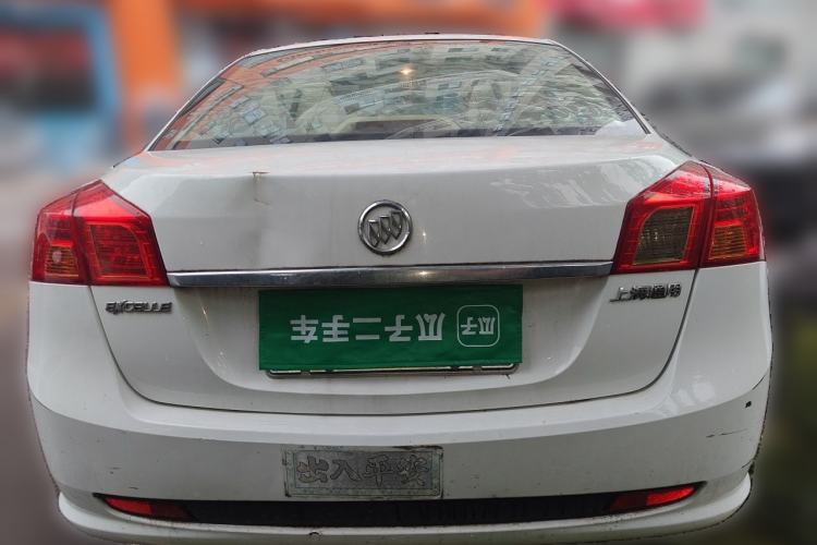 Used Buick Excelle 2011 1.6 LX-MT Rear