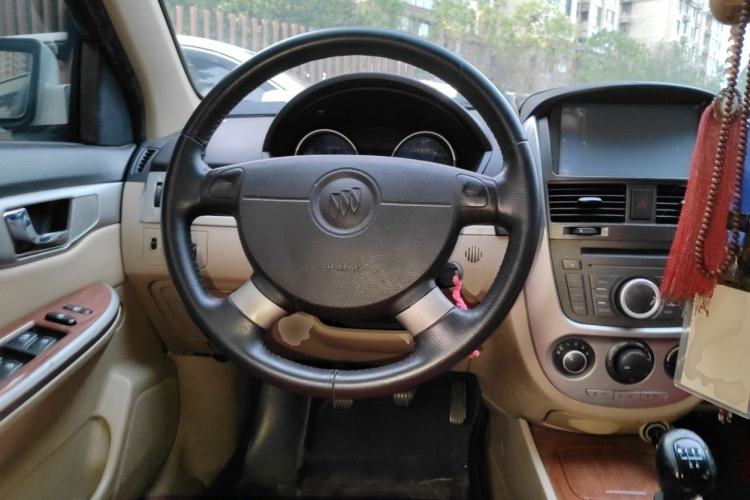 Used Buick Excelle 2011 1.6 LX-MT Steering Wheel