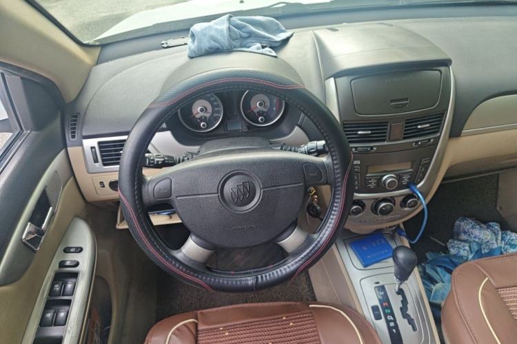 Used Buick Excelle 2011 1.6LX-AT Steering Wheel