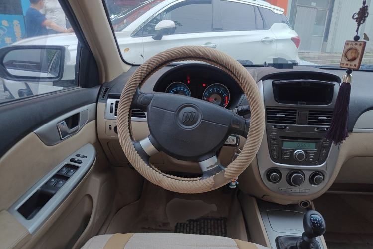 Used Buick Excelle 2011 1.6 LX-MT Steering Wheel