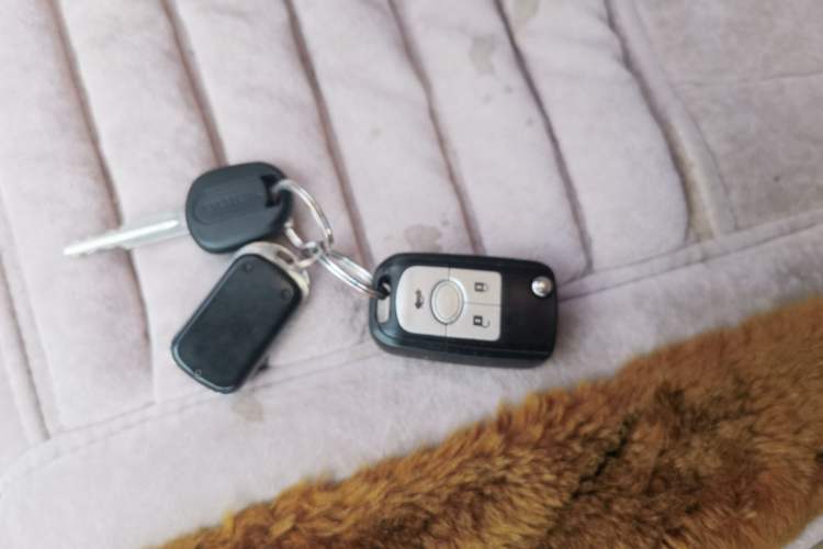 Used Buick Excelle 2011 1.6 LX-MT Vehicle Key
