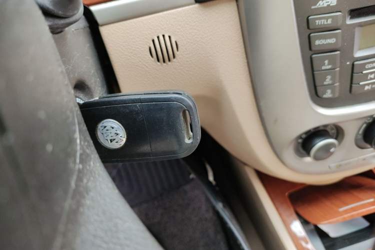 Used Buick Excelle 2011 1.6 LE-AT Vehicle Key
