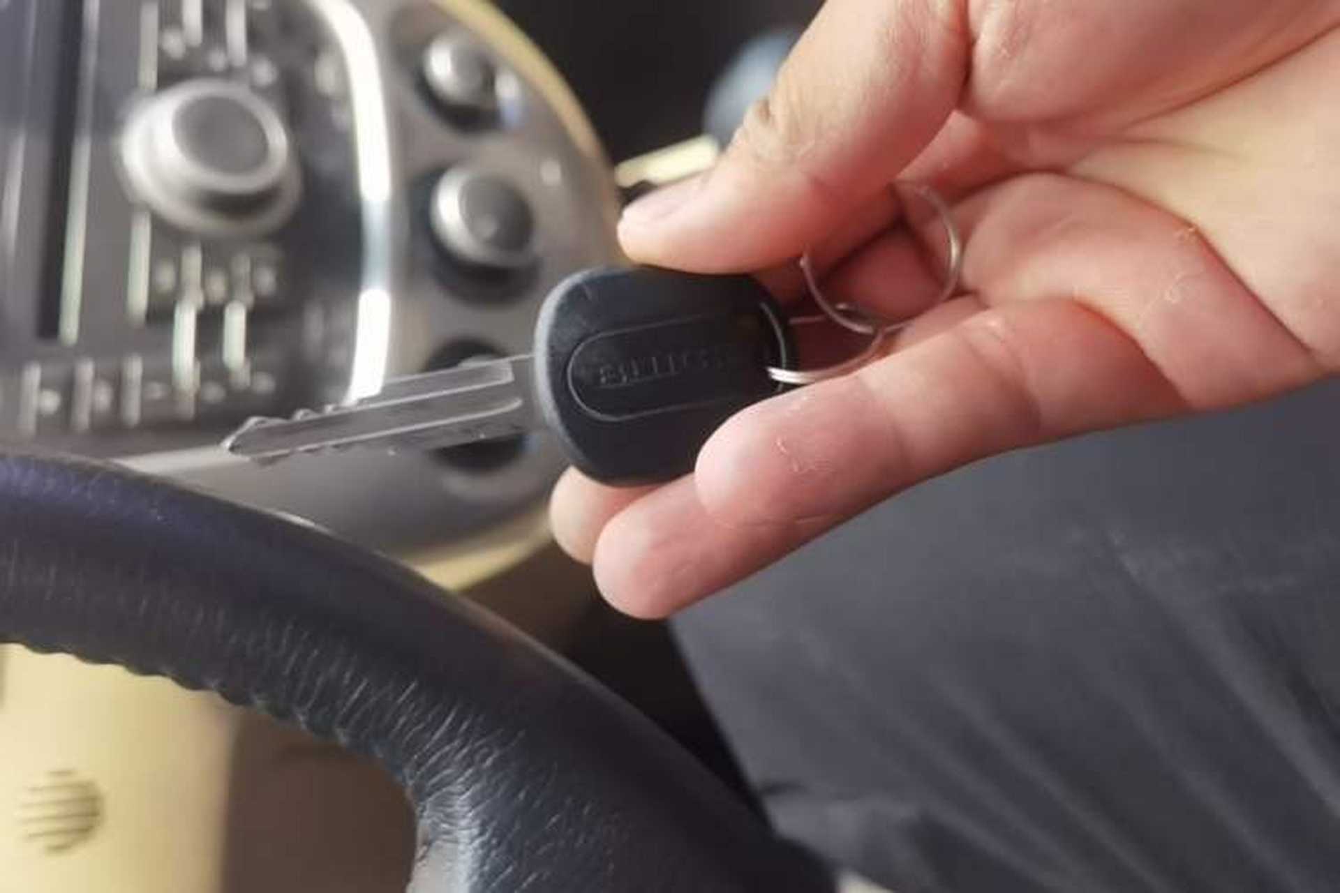 Used Buick Excelle 2011 1.6LX-AT Vehicle Key