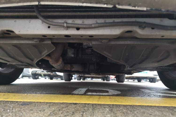 Used Buick Excelle 2011 1.6LX-AT Chassis Front