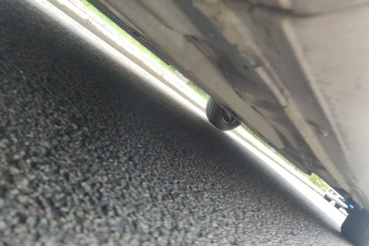 Used Buick Excelle 2011 1.6 LE-AT Chassis Front Left