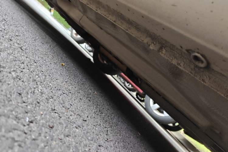 Used Buick Excelle 2011 1.6 LX-MT Chassis Front Left