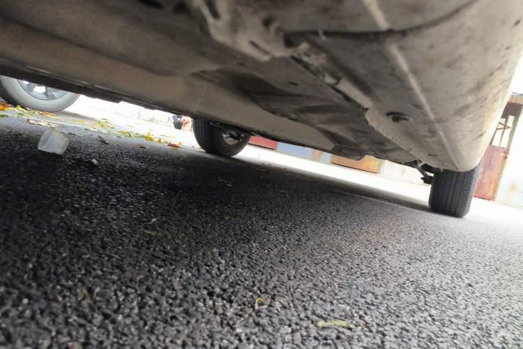Used Buick Excelle 2011 1.6LX-AT Chassis Front Left